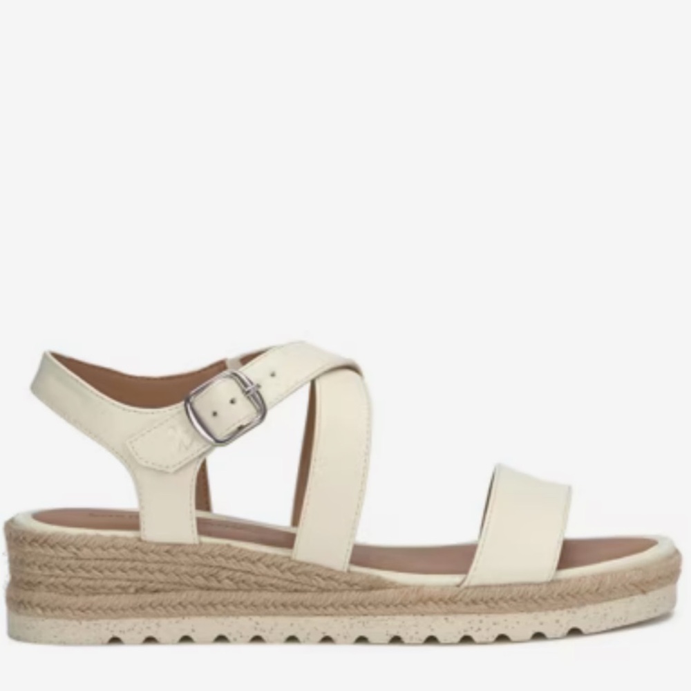 Lucky Brand Trianna Wedge Sandal
Size 11